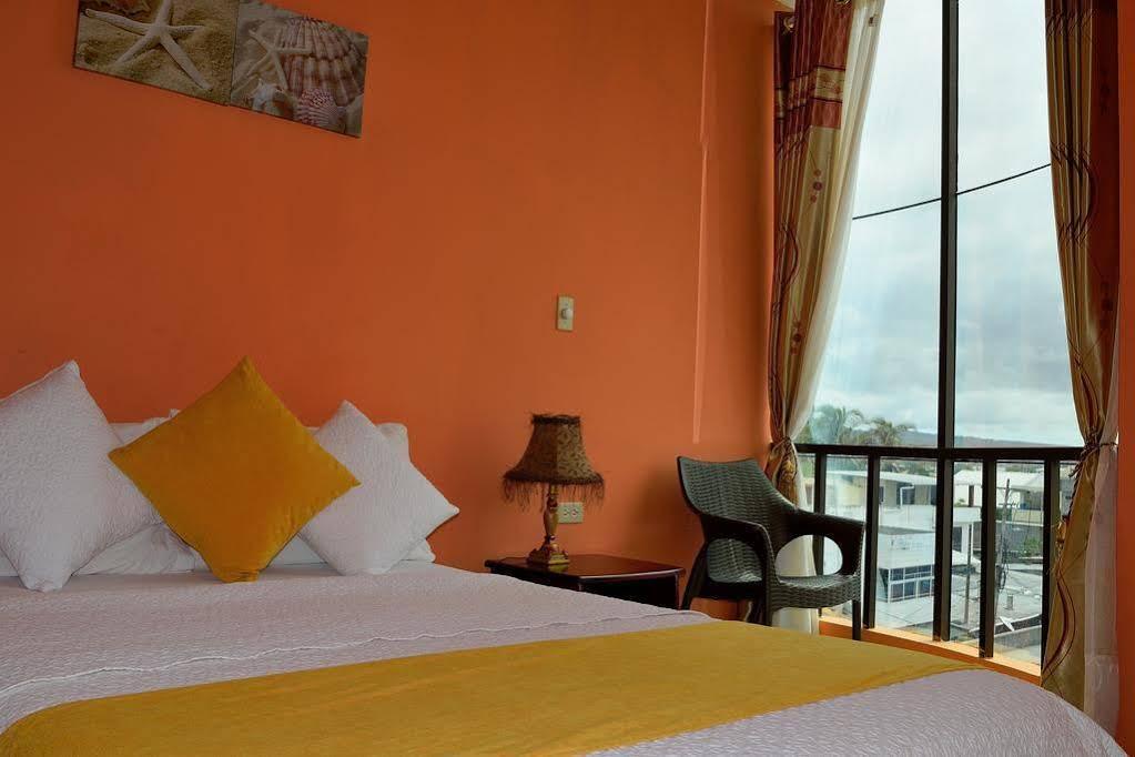 Hostal Carliza Puerto Ayora  Eksteriør bilde