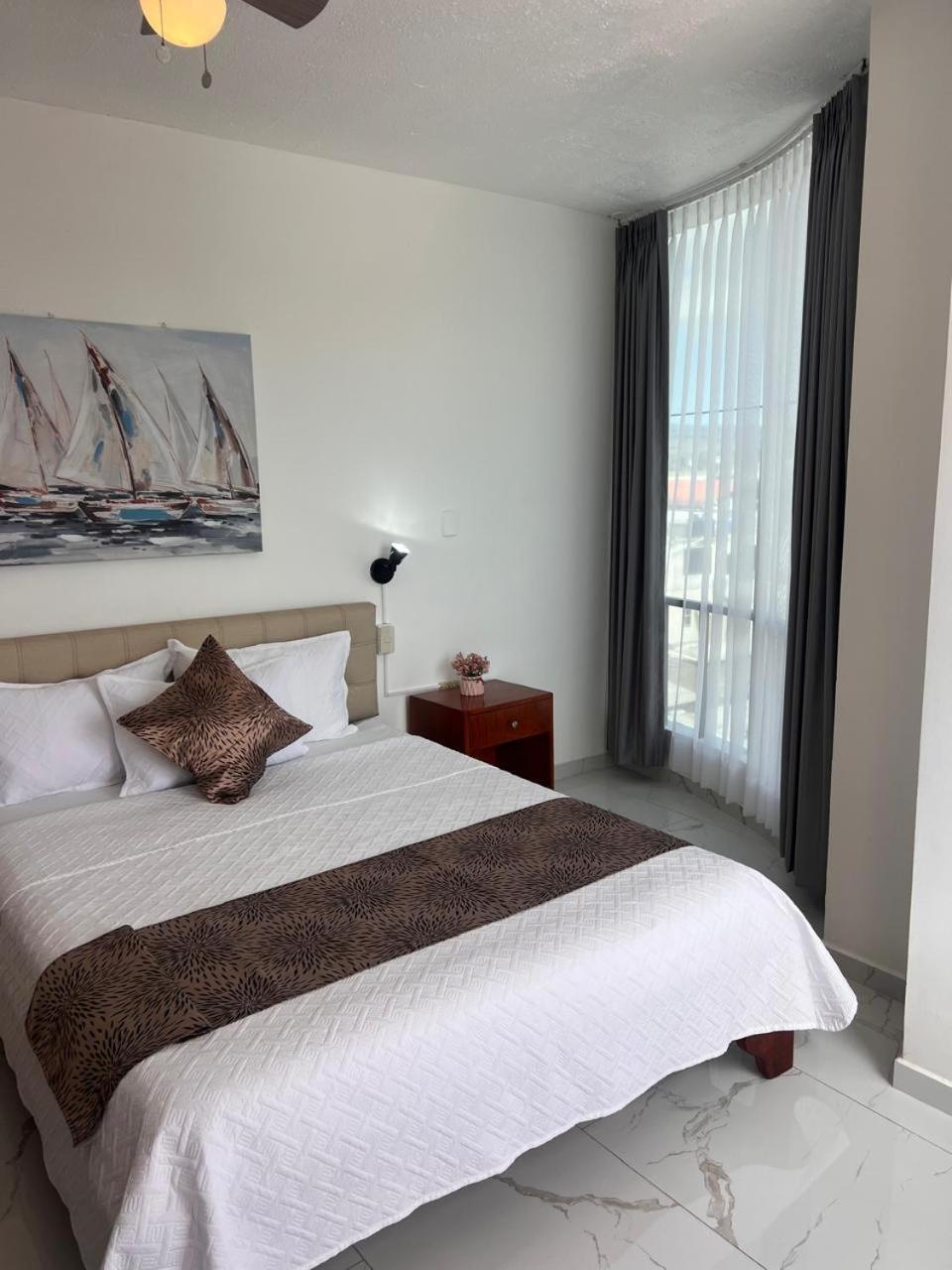 Hostal Carliza Puerto Ayora  Eksteriør bilde